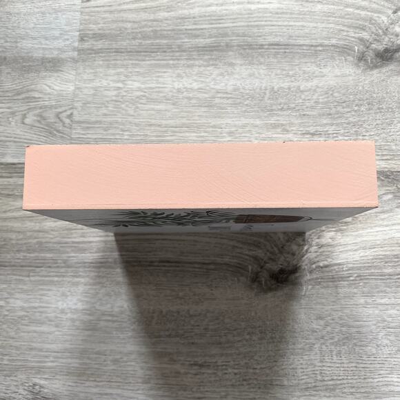 Plant Happy Tabletopper / Wall Frame in White and Pink - Picture 7 of 9